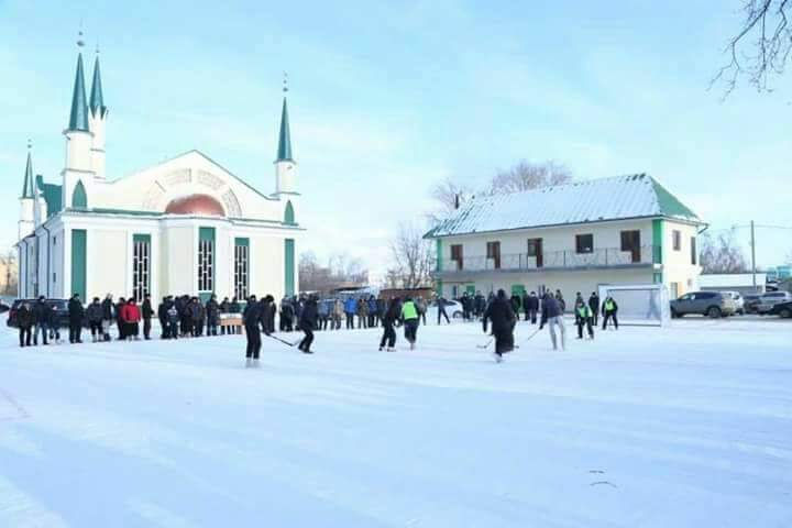 Фотография события Соревнования по хоккею с мячом в саранска. Справочник HalalGuide Соревнования по хоккею с мячом